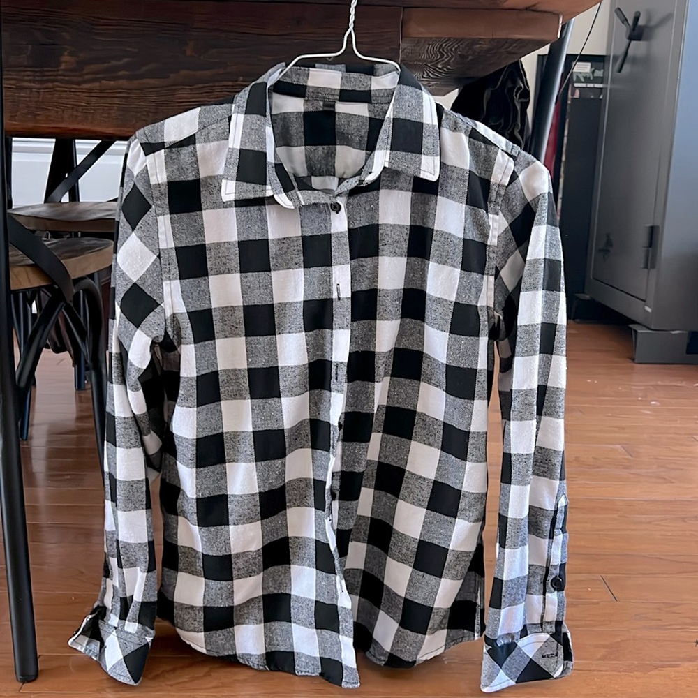Black and white Buffalo plaid flannel